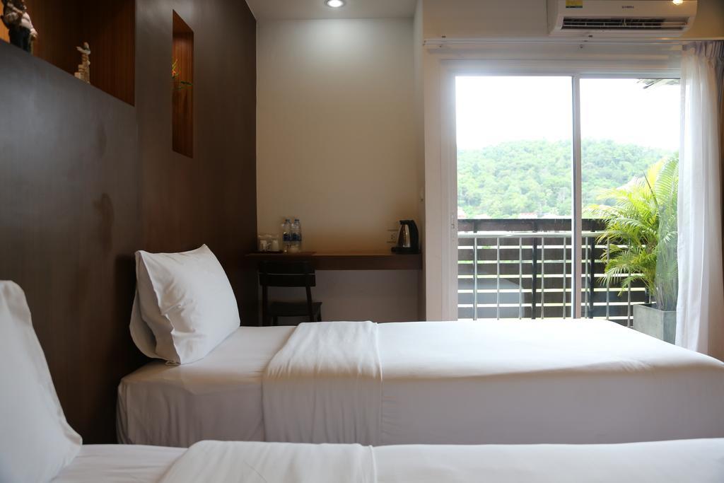 Tree Hug Home Patong Exterior photo