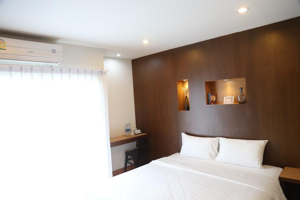 Tree Hug Home Patong Exterior photo