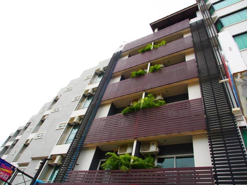 Tree Hug Home Patong Exterior photo