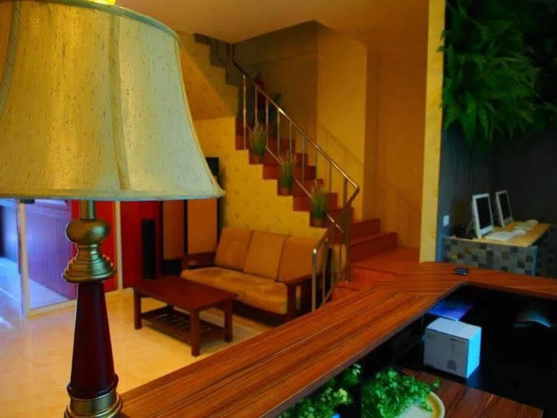 Tree Hug Home Patong Exterior photo
